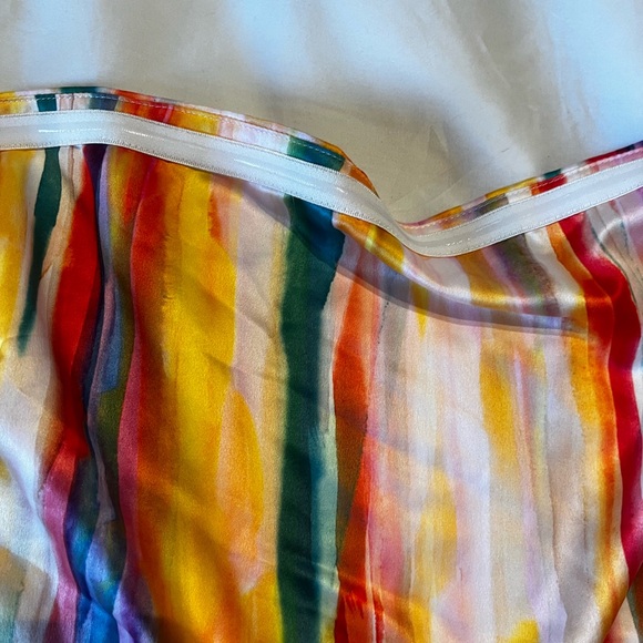Colorful Striped Tube Top - Picture 4 of 4